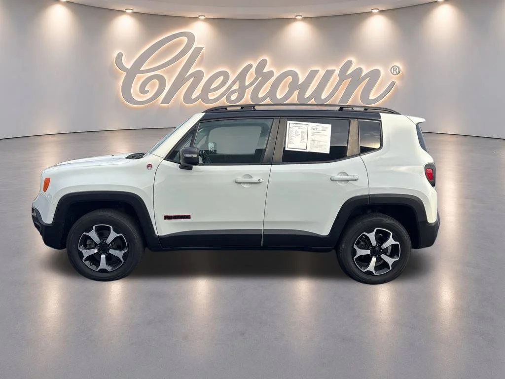 Used 2019 White Jeep Trailhawk image 2