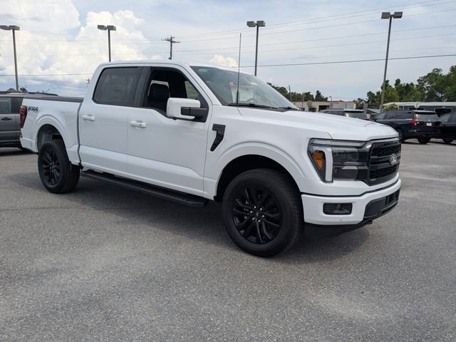 New 2026 Oxford White Ford Lariat® image 2