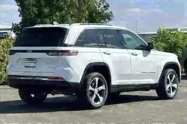 2025 Jeep Grand Cherokee Limited - Photo 4