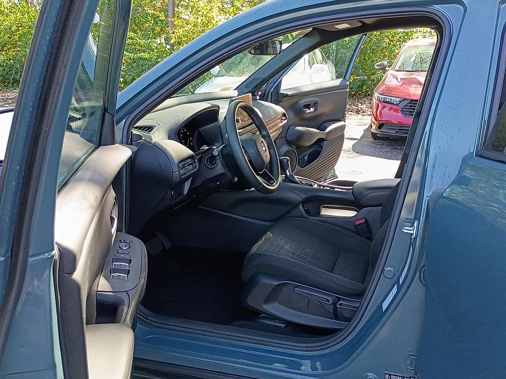 Certified Used 2024 Nordic Forest Pearl Honda Sport image 11