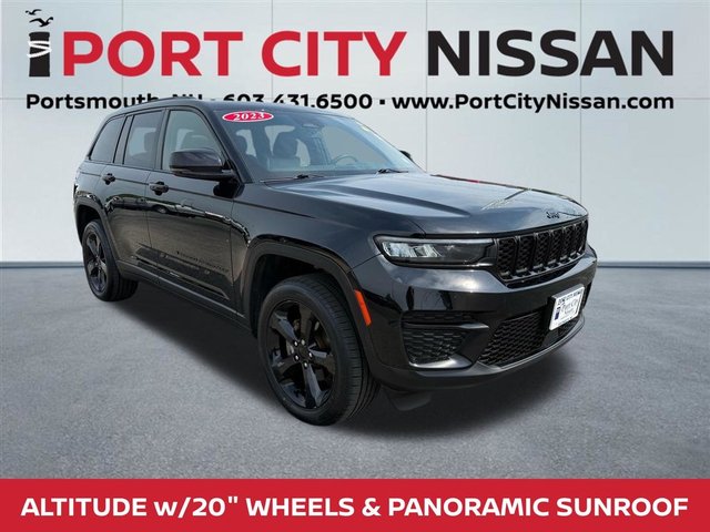 2023 Jeep Grand Cherokee Altitude x w/power sunroof