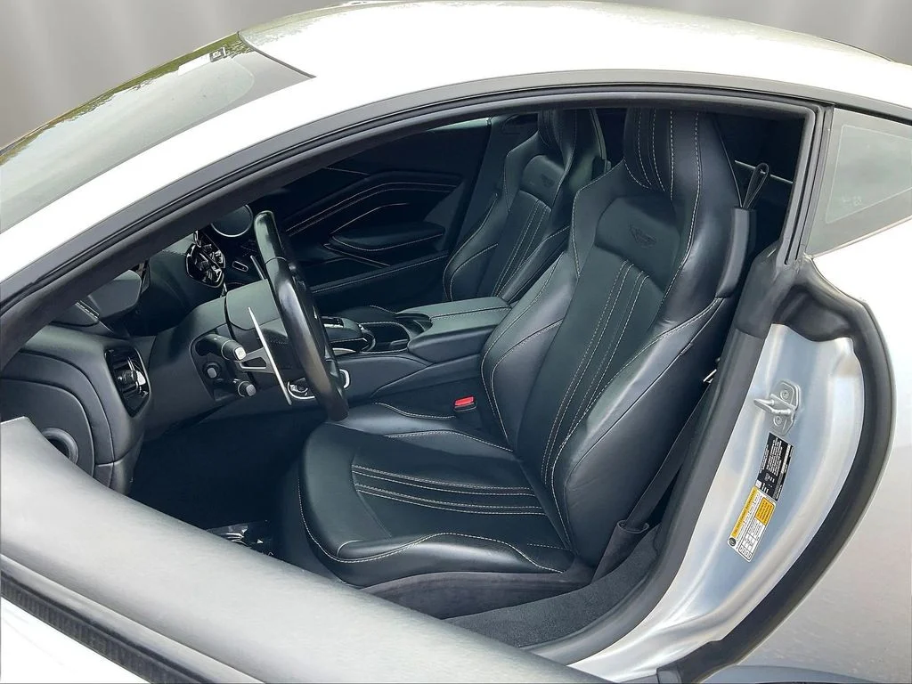 Used 2020  Aston Martin  image 20