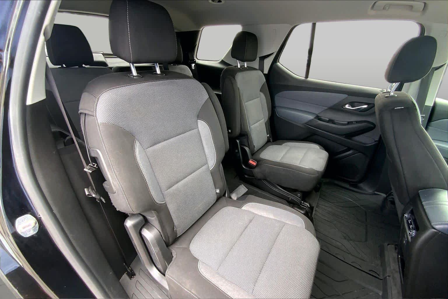 Used 2019 Mosaic Black Metallic Chevrolet LT Cloth image 20
