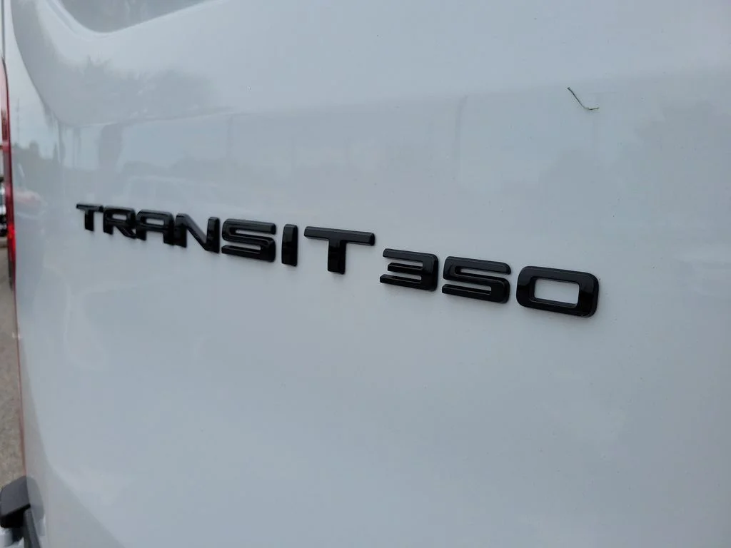 New 2026 Oxford White Ford Cargo Van image 8