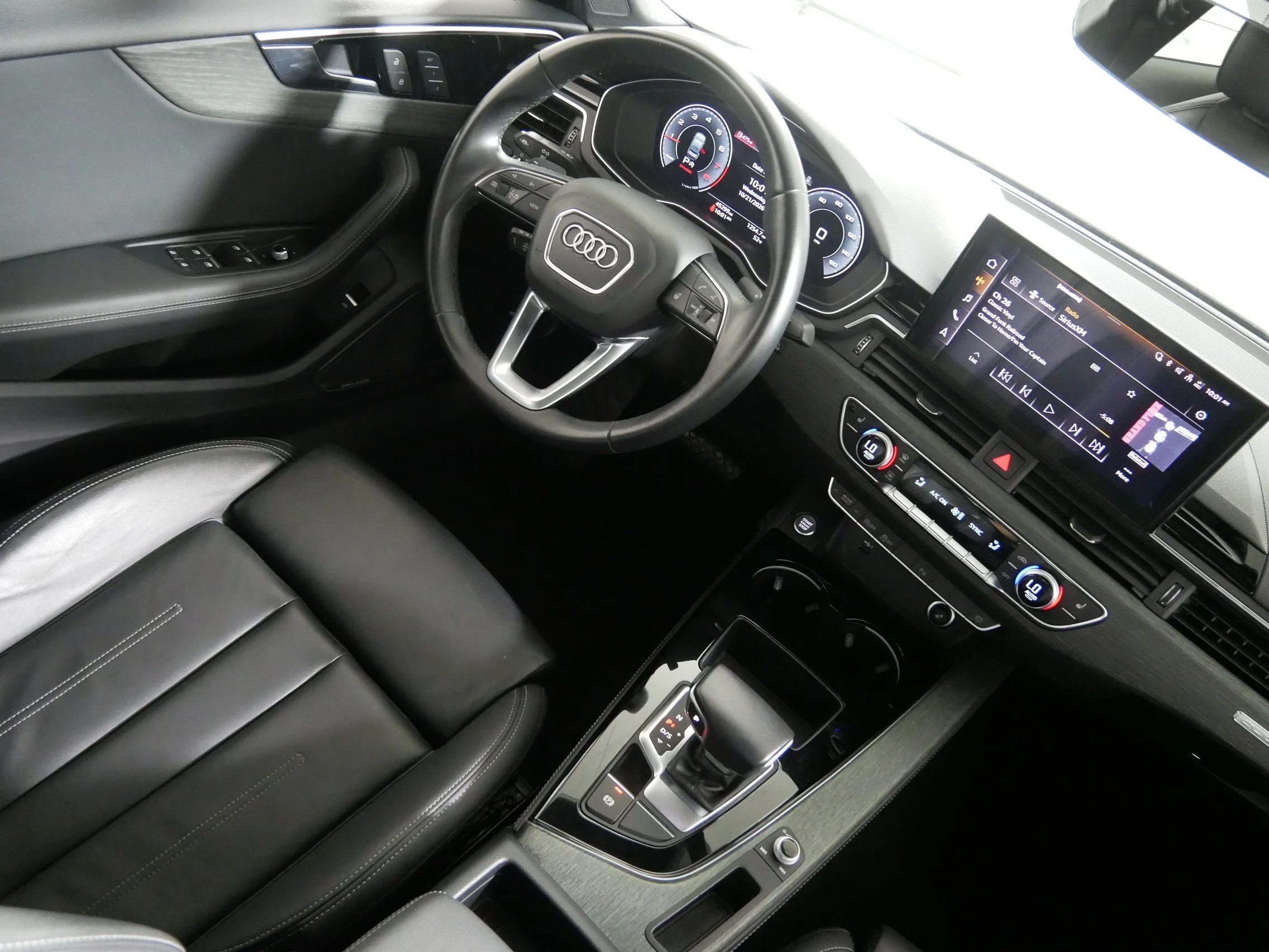 Used 2024 Arkona White Audi S line Premium Plus image 9