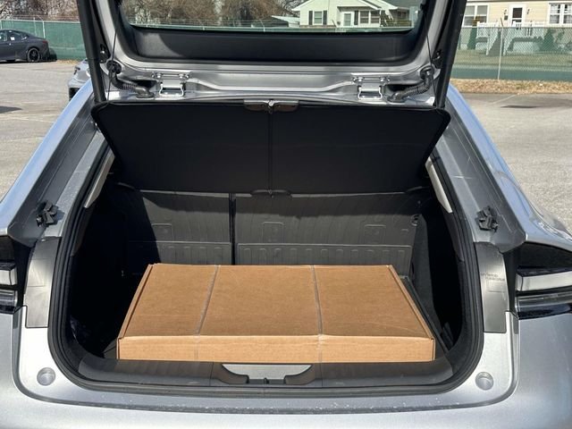 2026 Toyota Prius Plug-in Hybrid XSE Premium - Photo 29