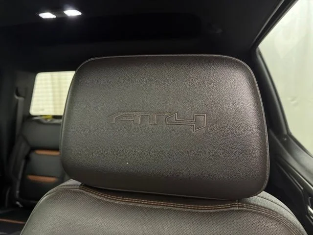 2023 GMC Sierra 1500 AT4 - Photo 11