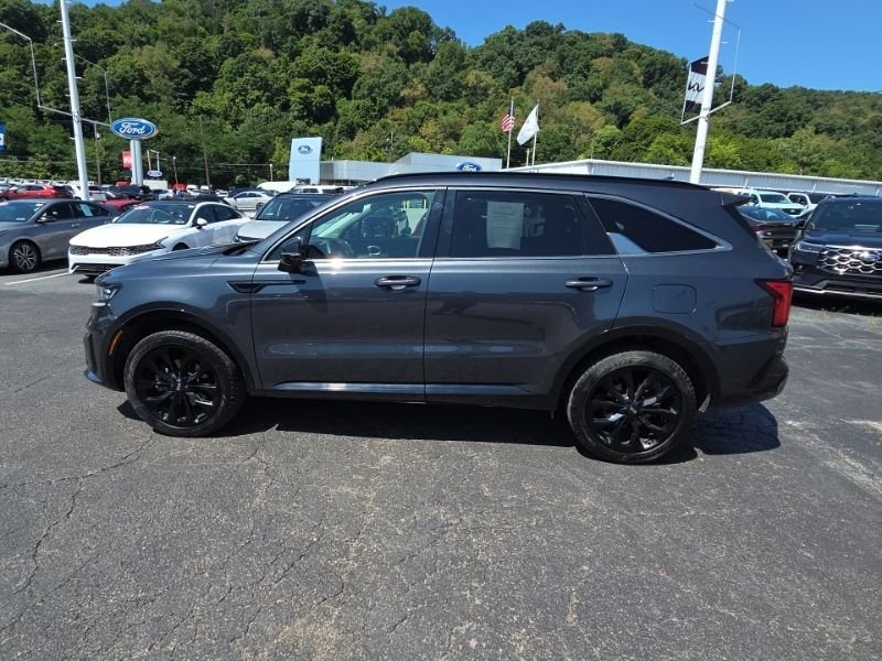 Used 2021 Gray Kia SX image 4