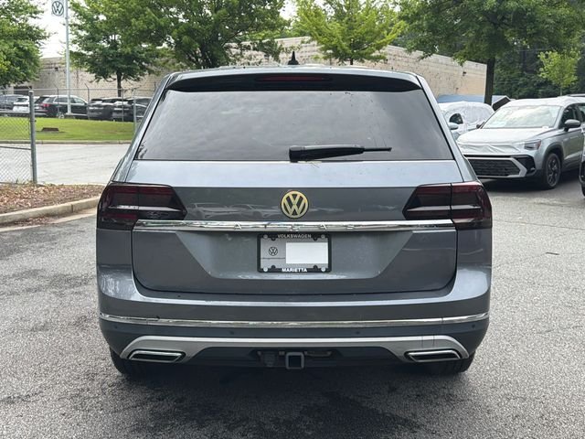 Used 2018 Gray Volkswagen SEL Premium image 6