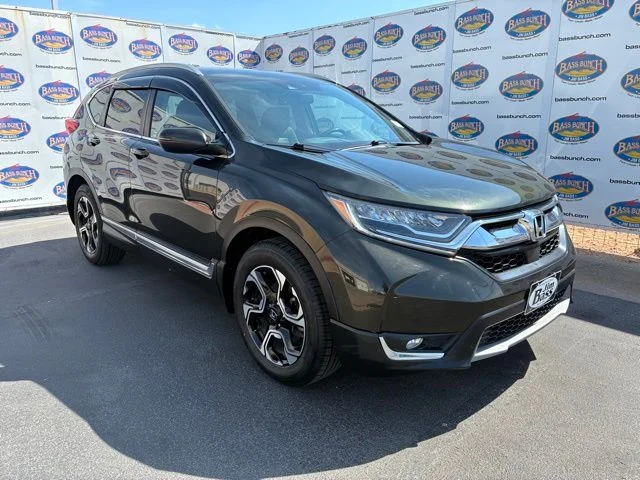 Used 2017 Honda CR-V Touring with VIN 7FARW1H91HE032035 for sale in San Angelo, TX