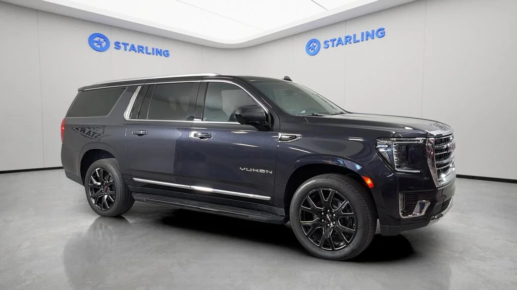 Certified Used 2023 TITANIUM RUSH METALLIC GMC SLT image 12