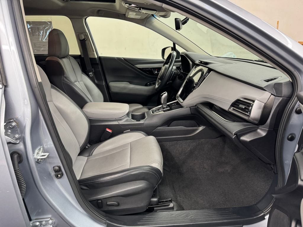 Used 2021 Silver Subaru Limited image 29