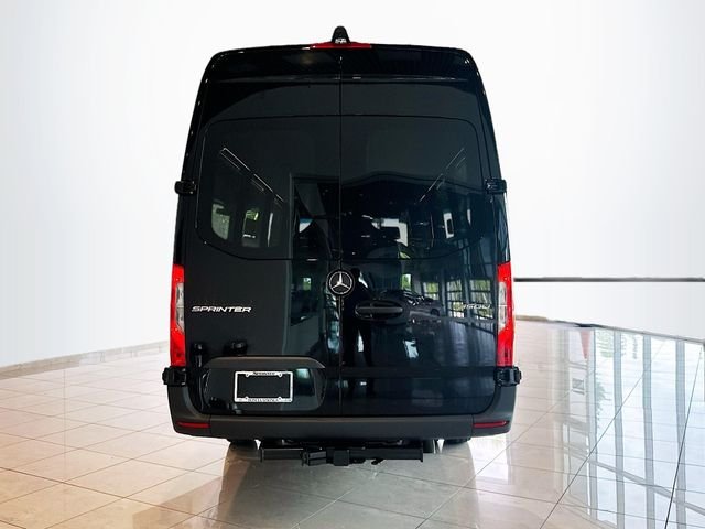 New 2026 Obsidian Black Metallic Mercedes-Benz Cargo 170 WB image 6