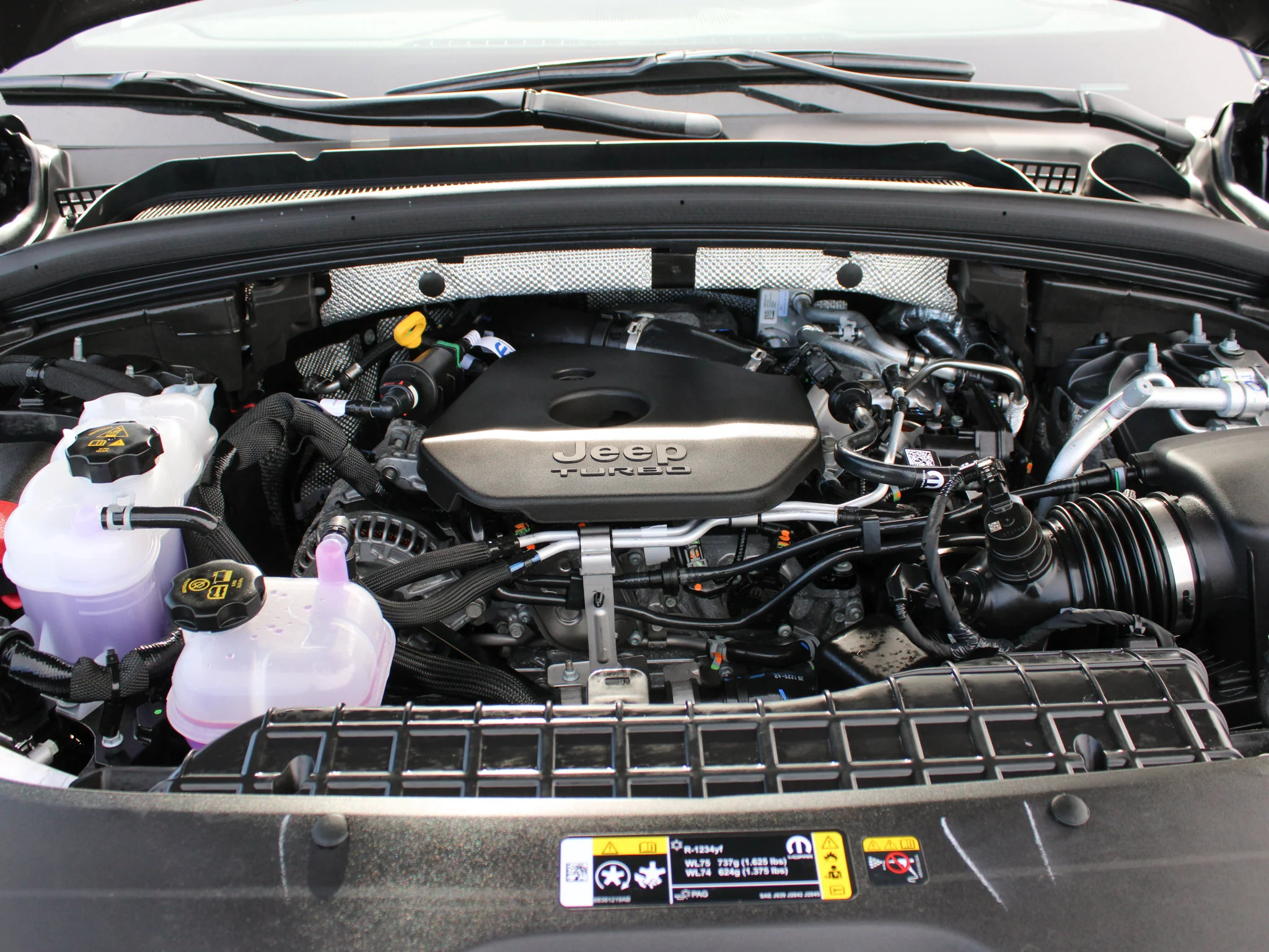 New 2026 Grey Jeep Altitude*, 2.0L Turbo image 8