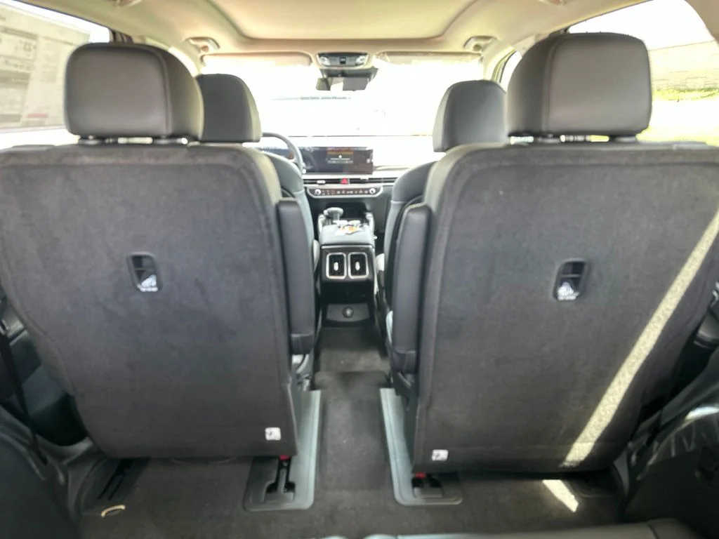 New 2026 Gray Kia EX image 6