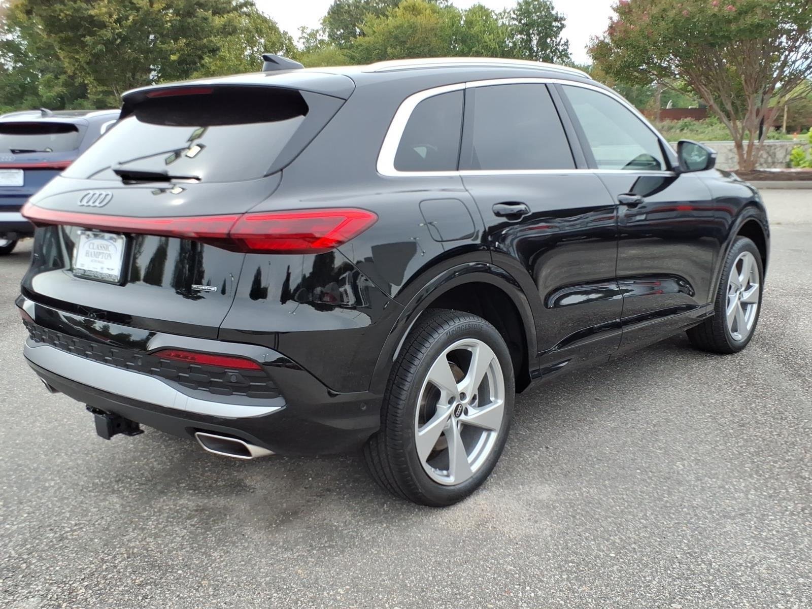 Used 2025 Mythos Black Metallic Audi Premium Plus image 8