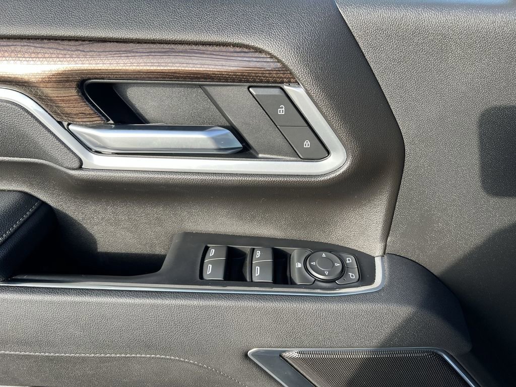 2025 Chevrolet Silverado 2500HD LT - Photo 21