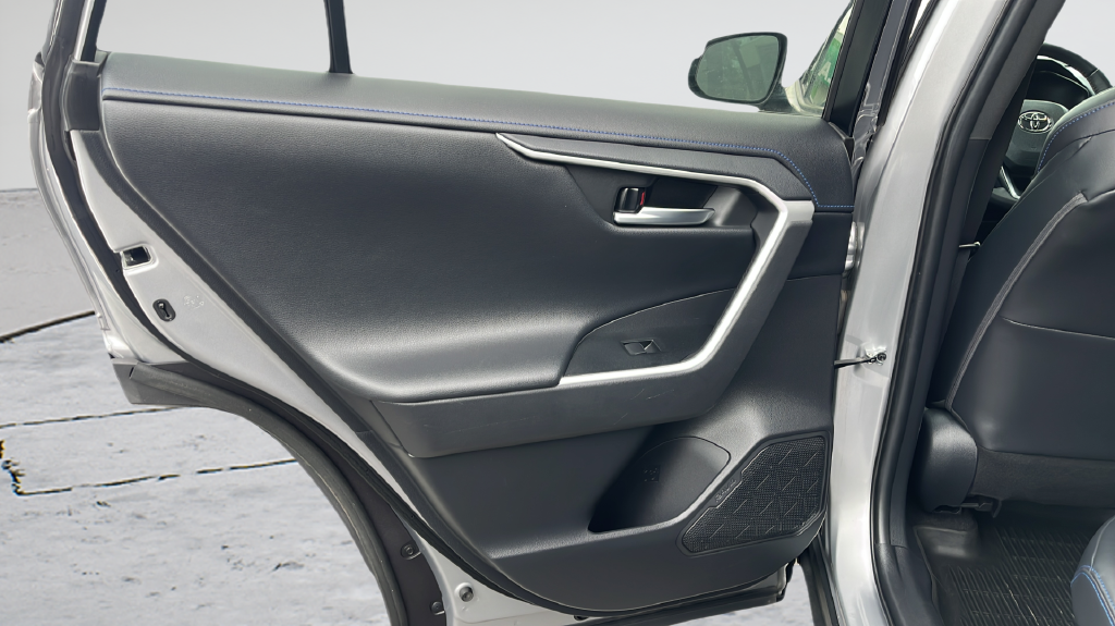 Used 2021 Silver Sky Metallic Toyota XSE image 19