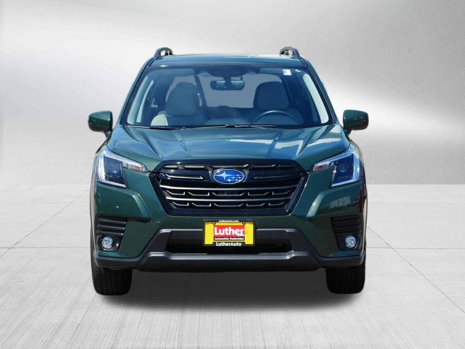 Used 2024 Subaru Forester Premium with VIN JF2SKADC5RH511975 for sale in Vadnais Heights, Minnesota