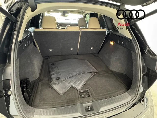 Used 2019 Black INFINITI LUXE image 12
