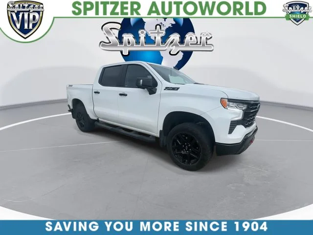 Used 2024 Summit White Chevrolet LT Trail Boss image 2