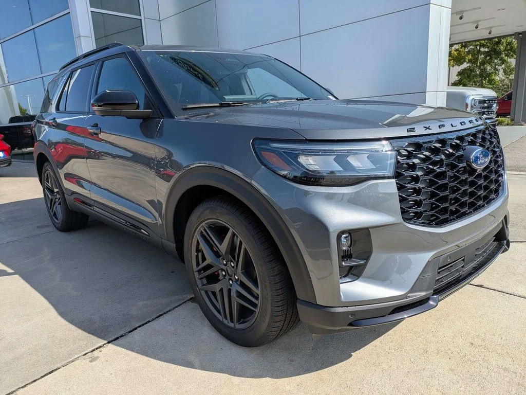 New 2026 Carbonized Gray Metallic Ford ST image 2