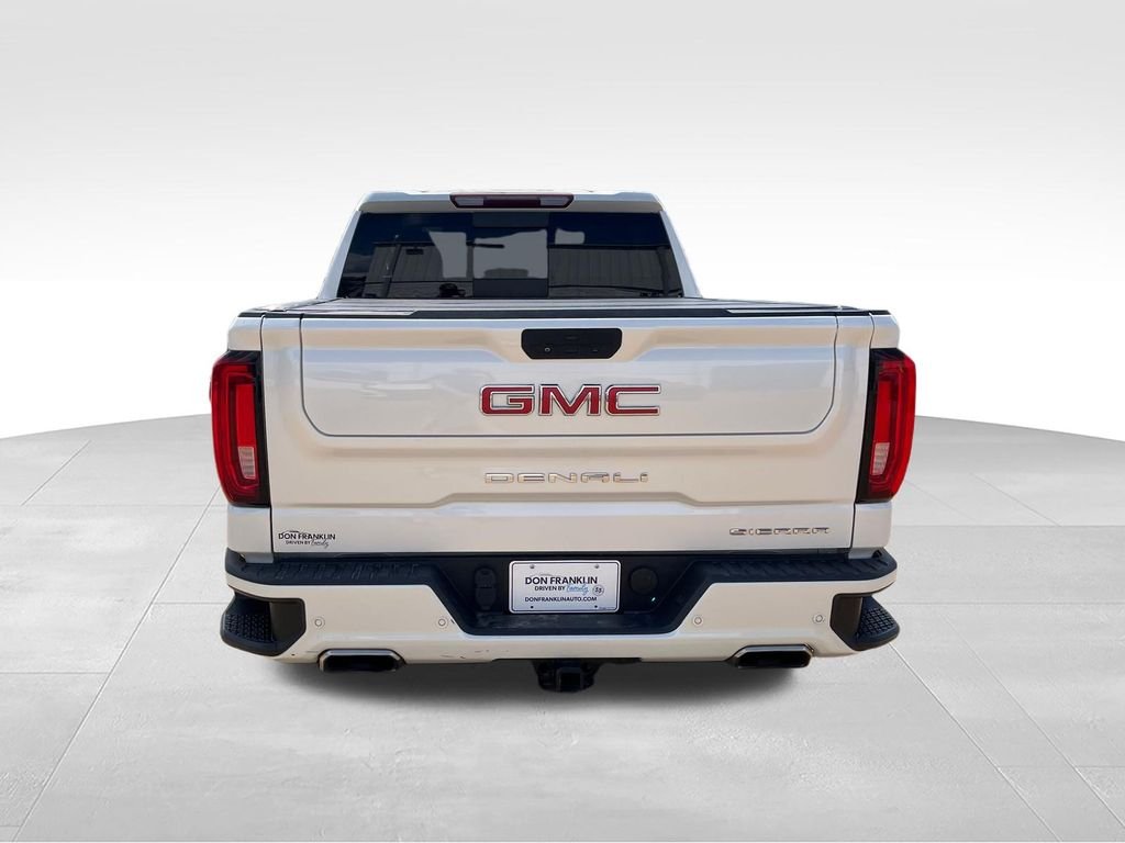Used 2020 White GMC Denali image 4