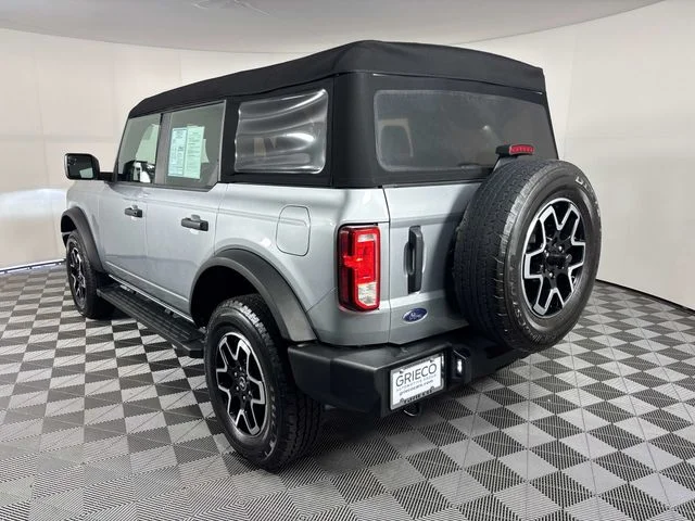 Used 2023 Silver Ford Base image 6