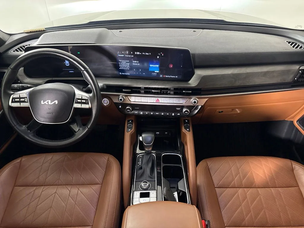 Used 2024 Green Kia EX X-Line image 36