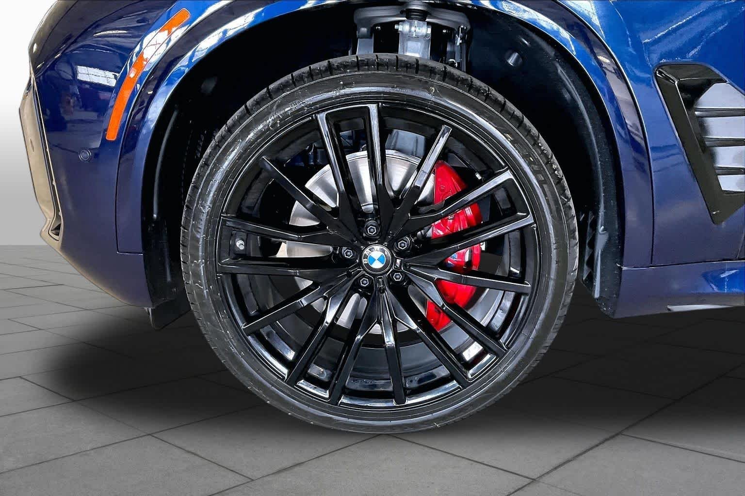 New 2026 Tanzanite Blue II Metallic BMW xDrive40i image 11