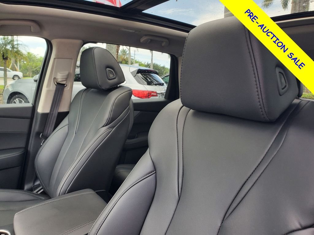 Used 2024 Silver Acura 3.5L image 18