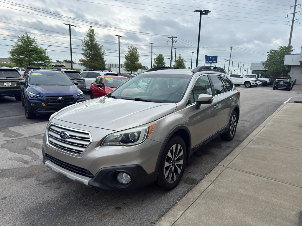 Used 2015 TUNGSTEN METALLIC Subaru 2.5i Limited image 7