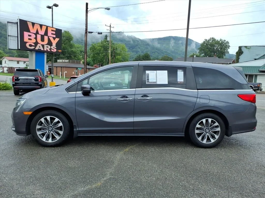 Used 2023 Gray Honda EX-L image 4