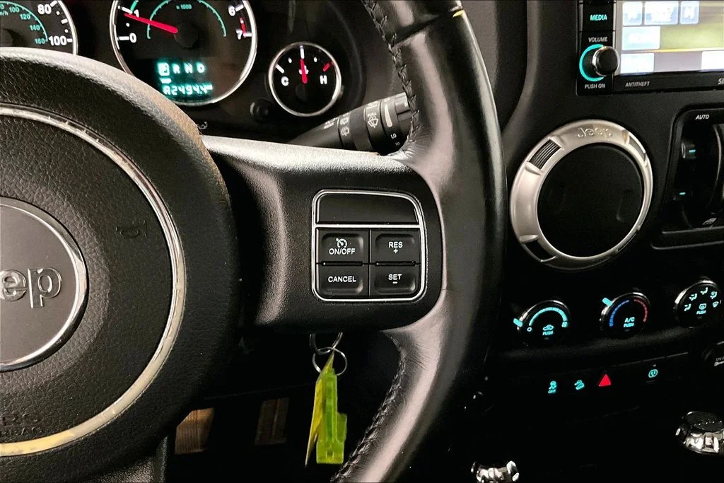 Used 2018 Gray Jeep Unlimited Rubicon image 12