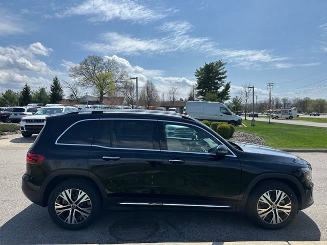 New 2026 Night Black Mercedes-Benz GLB 250 image 6