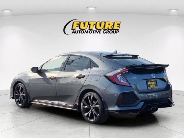 Used 2018  Honda Sport Touring image 6