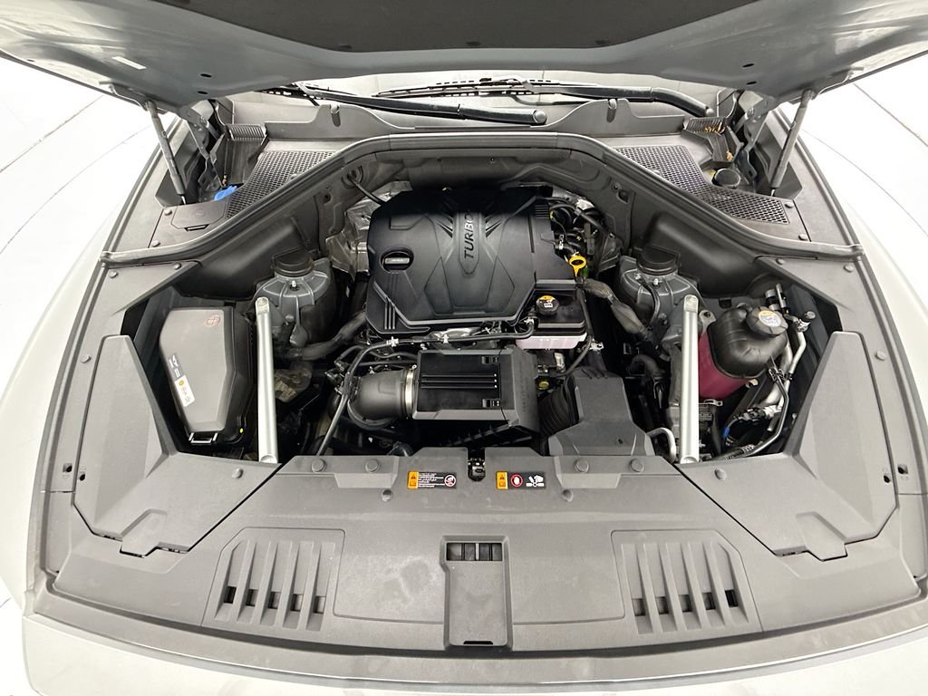 Used 2024 Silver Genesis 2.5T image 28