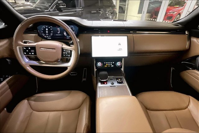 Used 2023 Santorini Black Metallic Land Rover Autobiography image 17