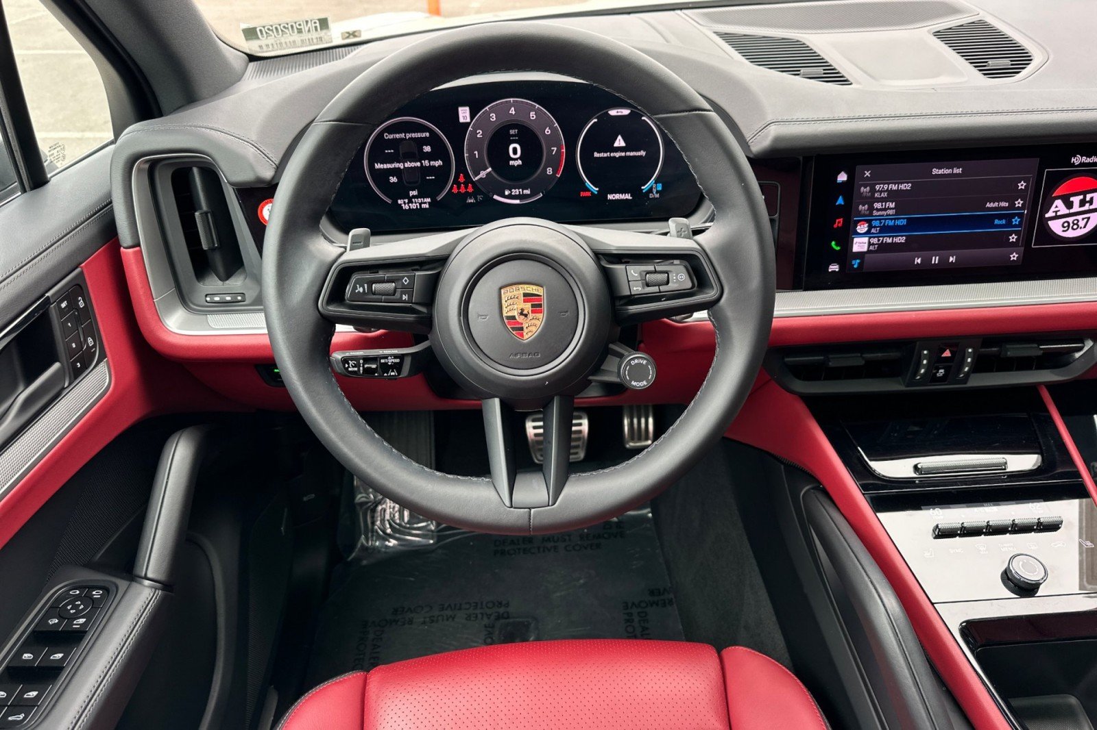 Certified Used 2024 Chalk Porsche S image 14