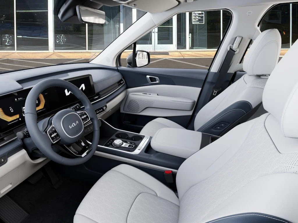 New 2026 Ivory Silver Kia EX image 17