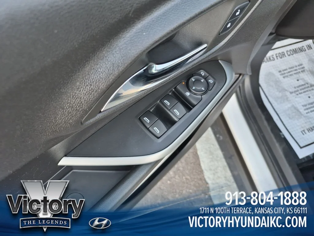 Used 2025 White Chevrolet LS image 11