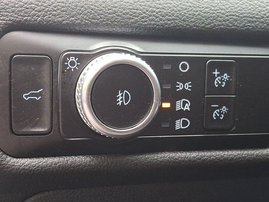 Used 2023 Gray Ford XLT image 25