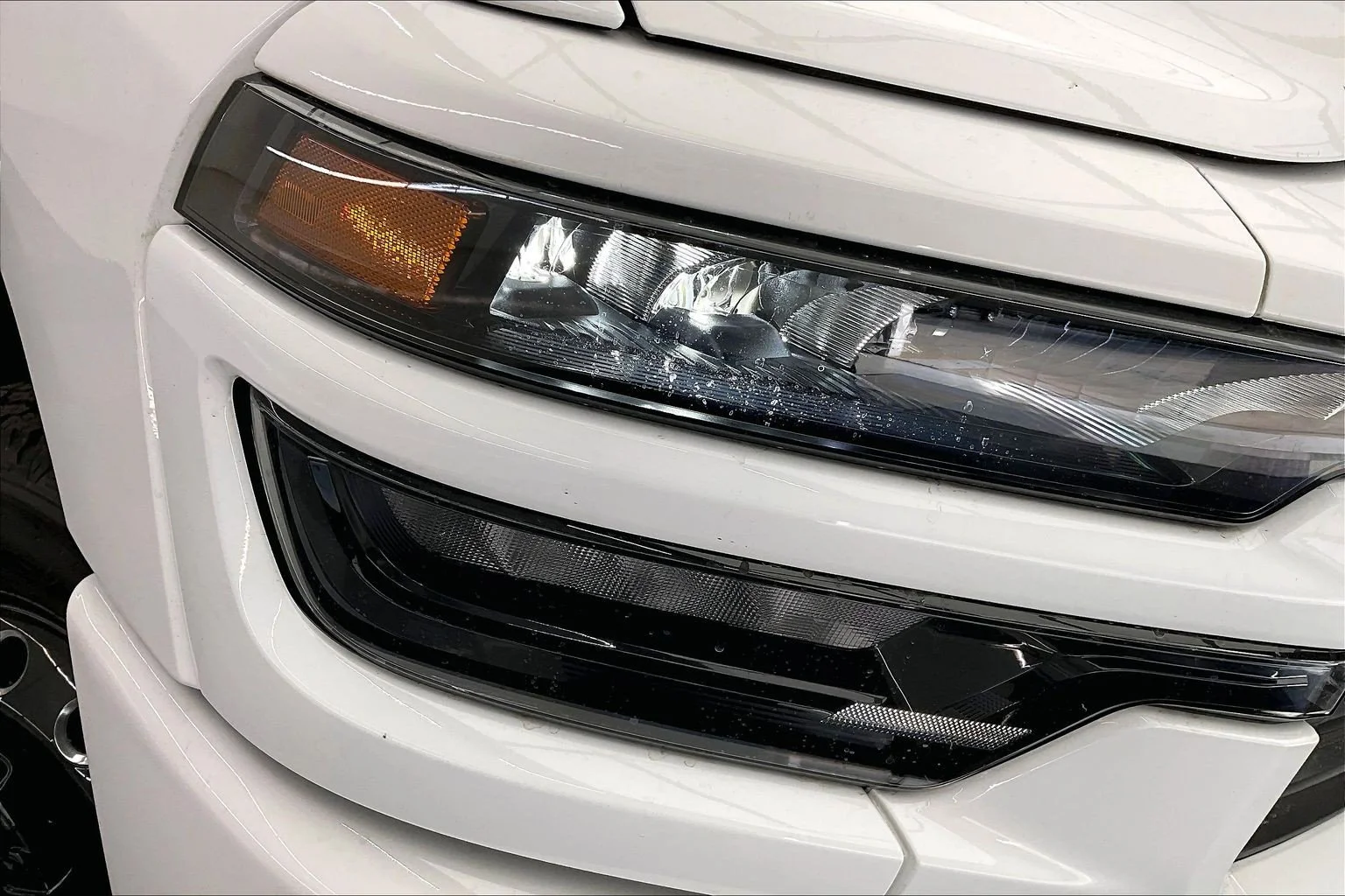New 2026 PW7 Bright White Clear Coat RAM Big Horn image 15