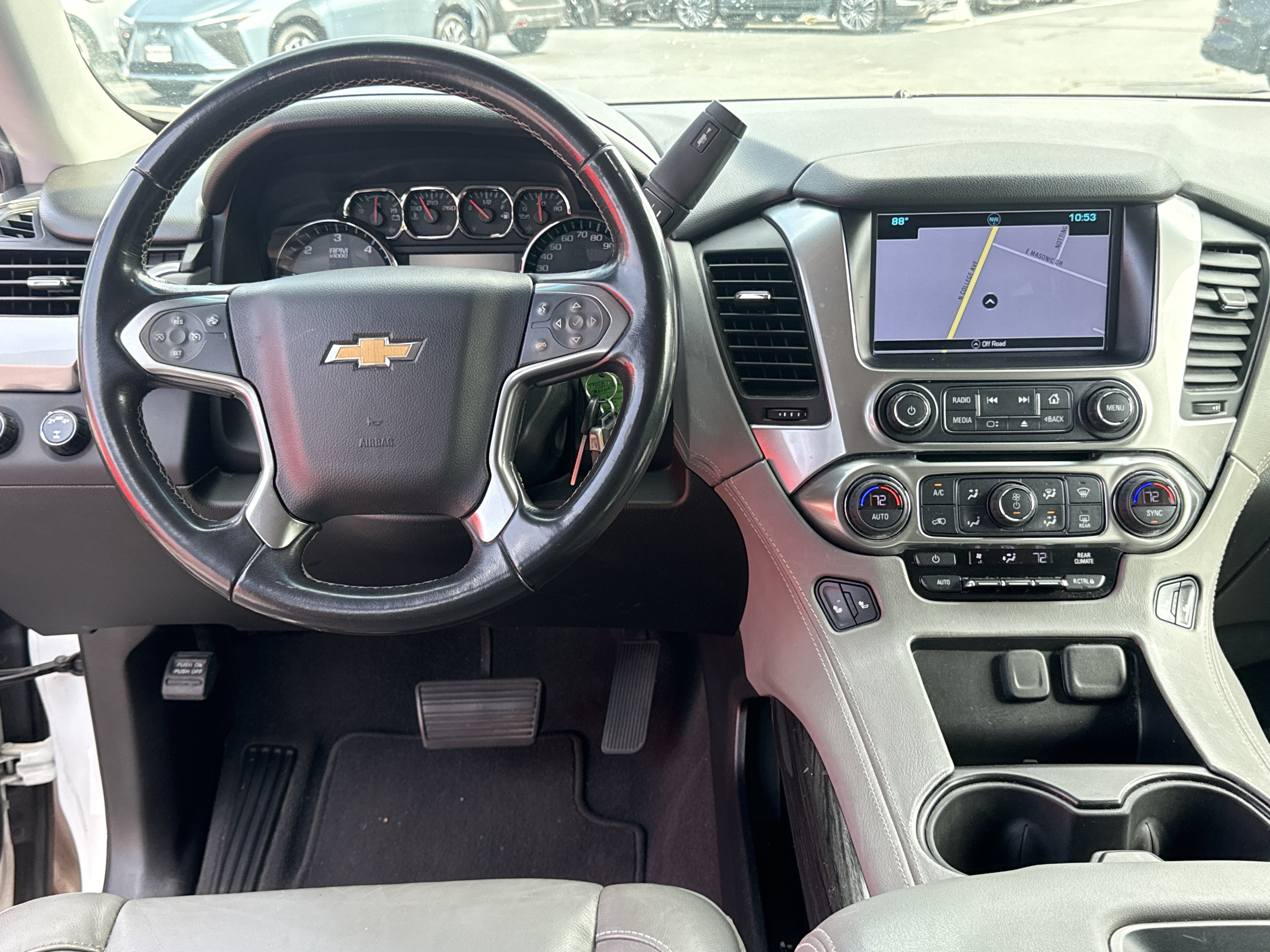 Used 2019 Summit White Chevrolet LT 4WD image 8