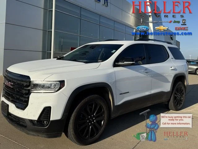 2023 GMC Acadia SLT