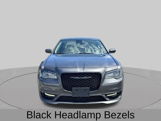 Used 2021 Gray Chrysler Touring image 11