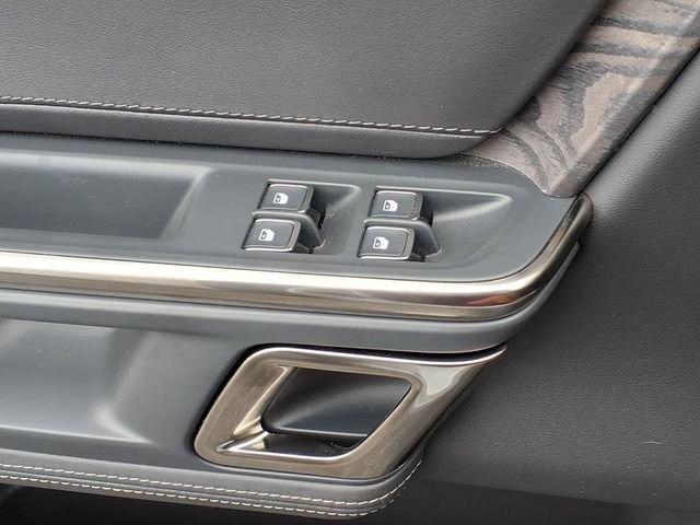 Used 2023  RIVIAN Adventure image 14
