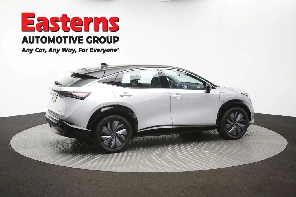 Used 2023 Silver Nissan ENGAGE image 41