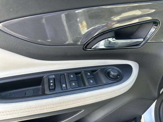 Used 2019 Silver Buick Preferred image 17
