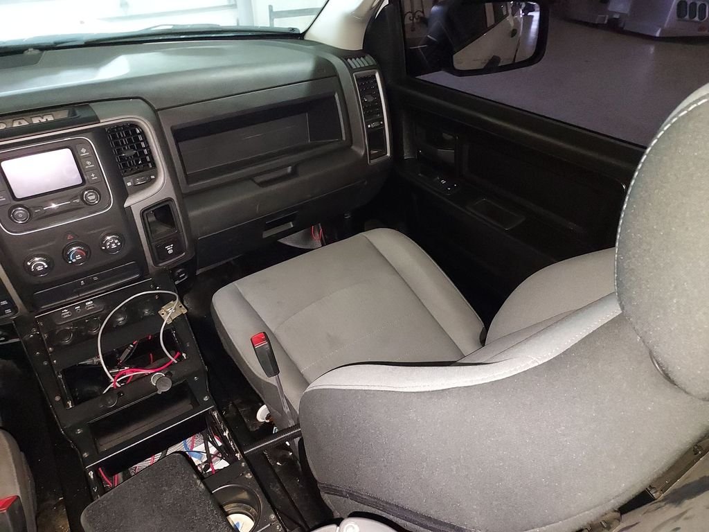 Used 2022 White Ram SSV image 11